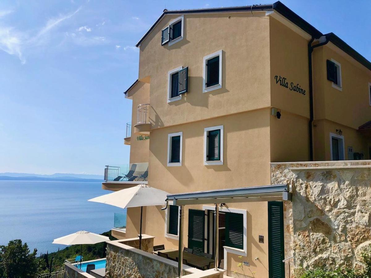 Villa Sabine Apartment Losinj Medveja Luaran gambar